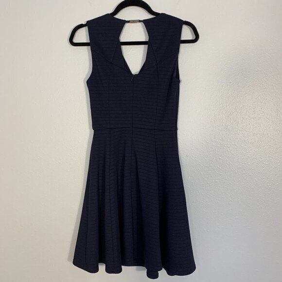 Ted Baker Navy Skater Sleeveless V Neck Cocktail Dress Size1 - Picture 2 of 4